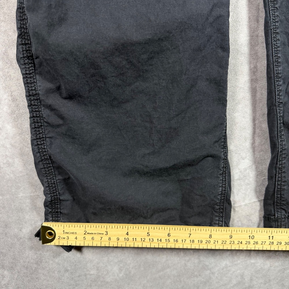 American Eagle Womens Black Cargo Pants Utility Straight Leg Size 8 Y2K Grunge - Picture 9 of 9